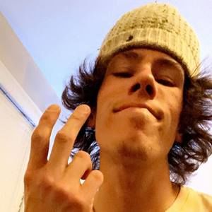 Meet your Posher, Drew